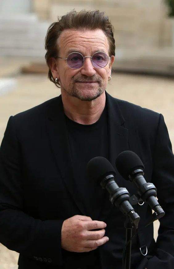Bono, cantante de la banda U2